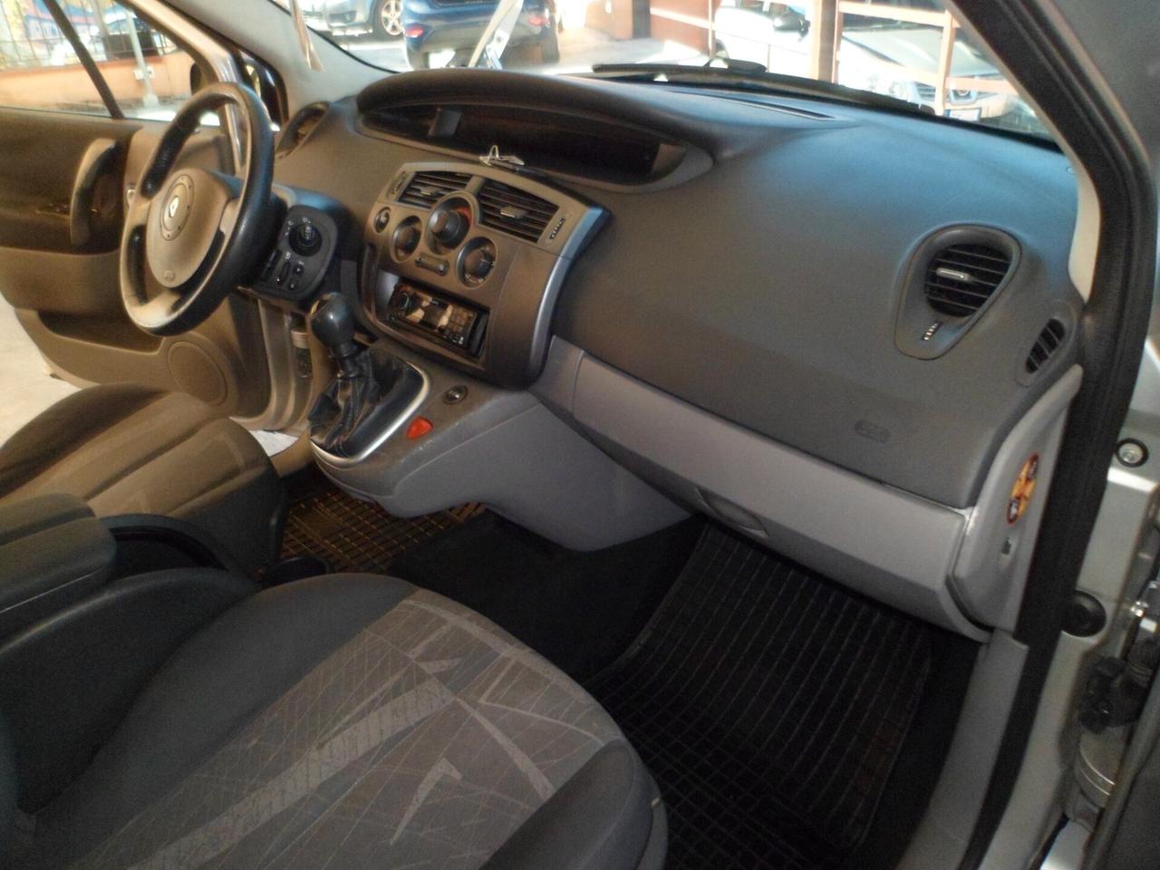 Renault Scenic 1.9 dci 120cv full optional 2005