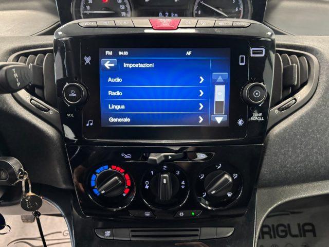 LANCIA Ypsilon 1.0 Benzina Hybrid Ecochic Gold 5 Porte