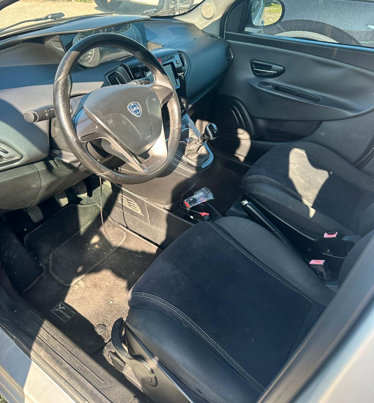 Lancia Ypsilon 1.3 MJT 16V 95 CV 5 porte S&S Gold