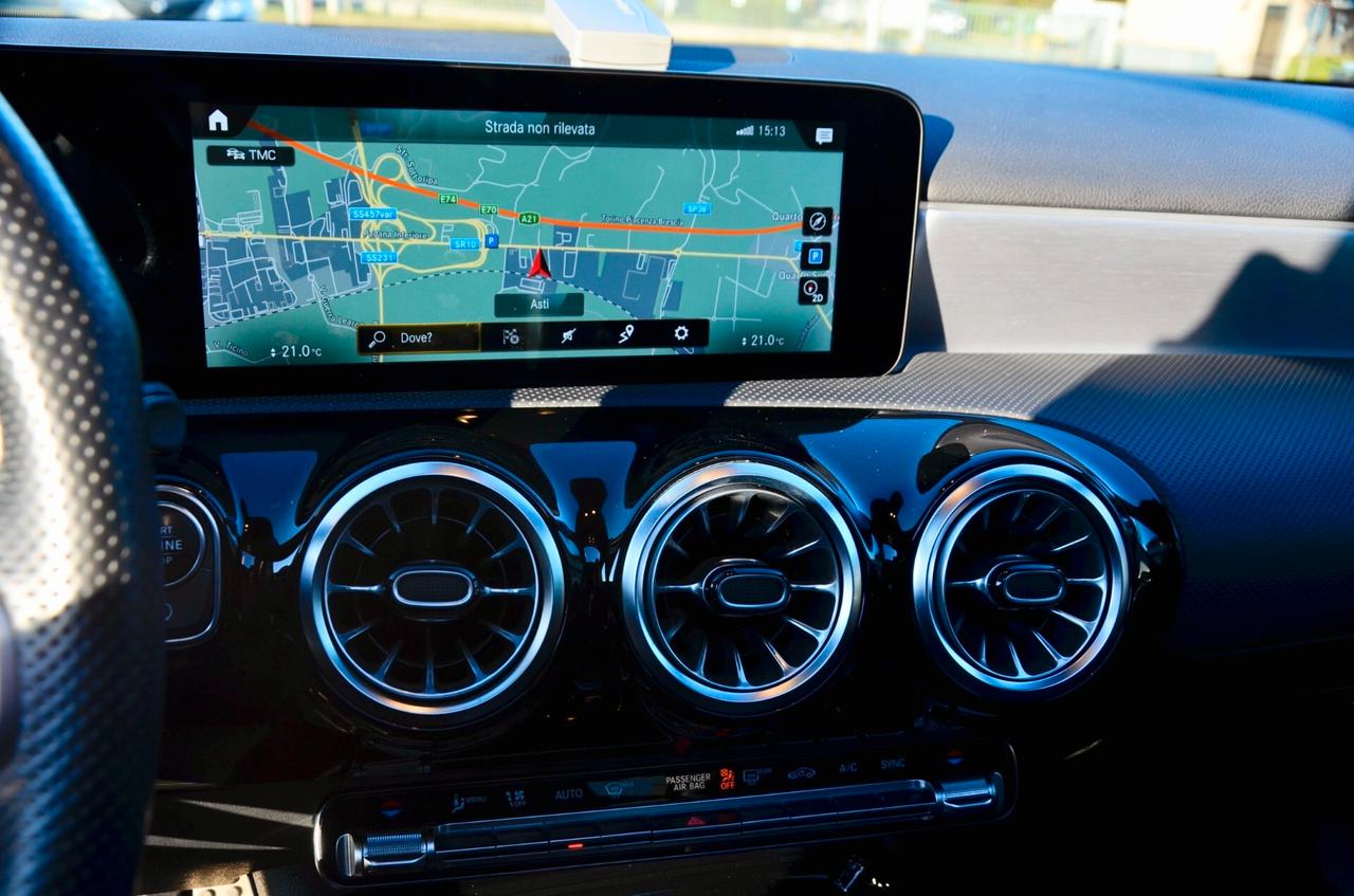 MERCEDES-BENZ A 35 AMG 4MATIC 306cv AUTO, UNICOPROPRIETARIO, SERVICE MERCEDES, TETTO, HI-FI BURMESTER, RETRO 360°, LUCI MULTICOLORE, 19", PERMUTE