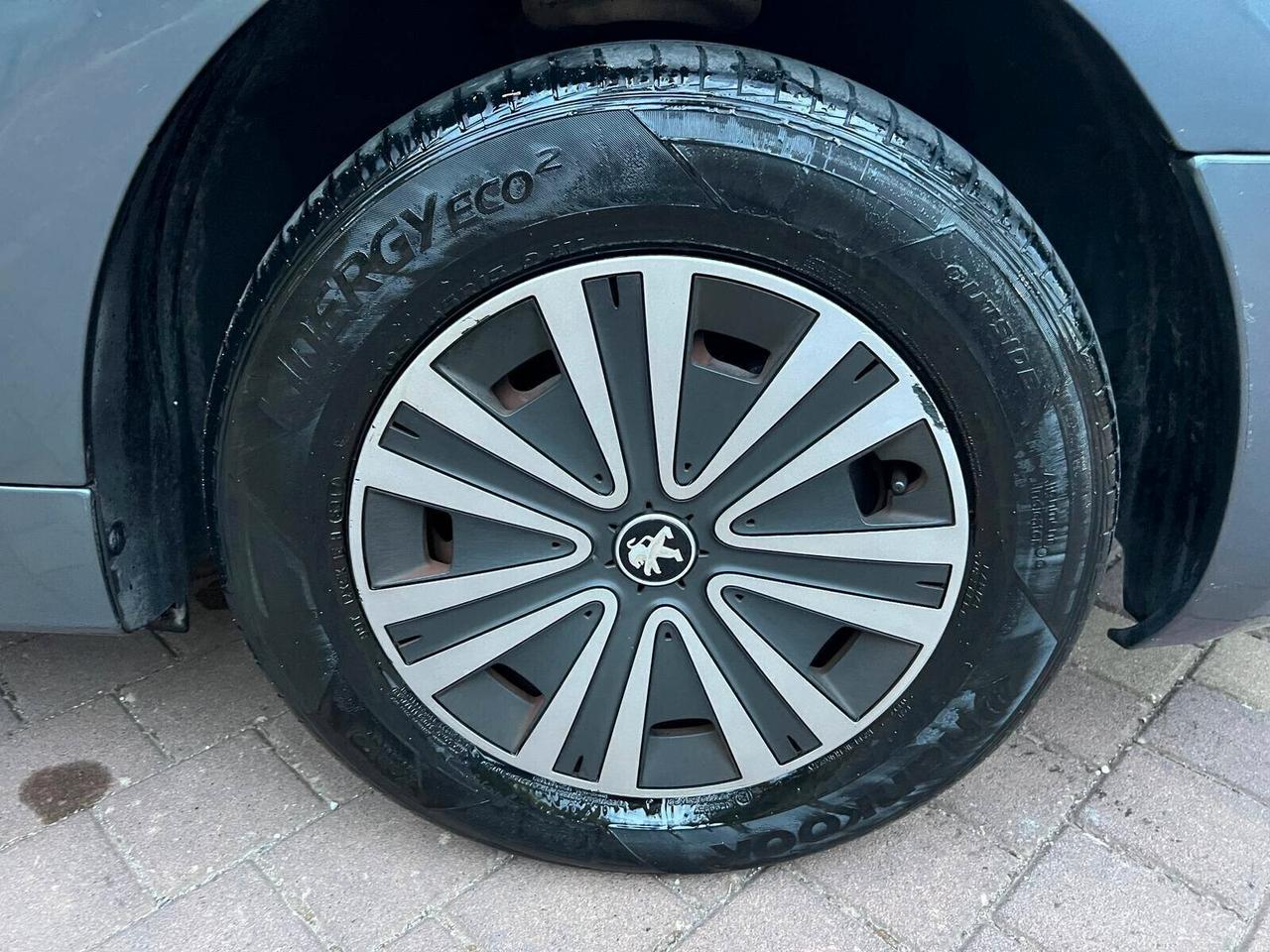 Peugeot Partner Tepee 1.6 HDi 115CV Active