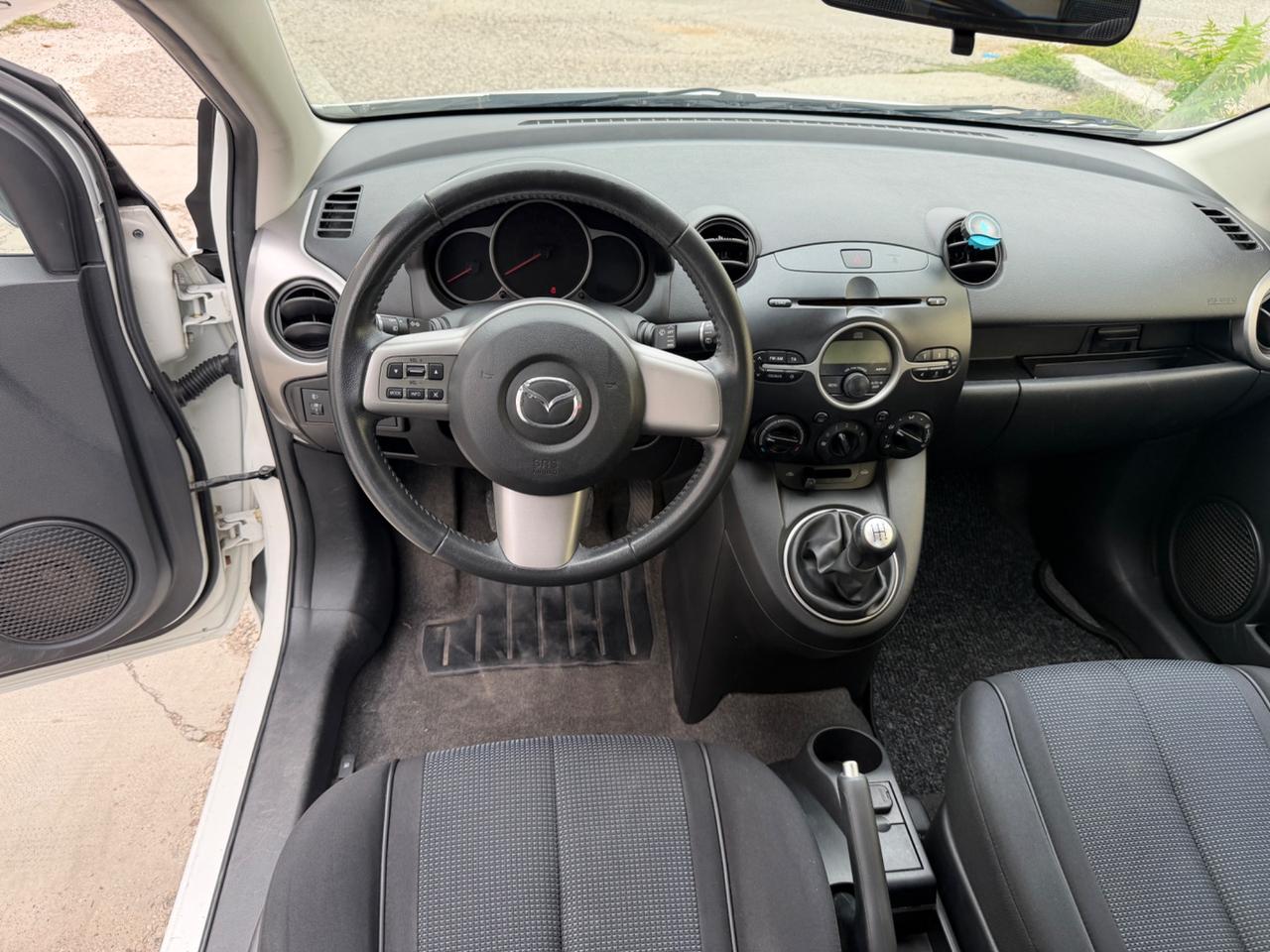 Mazda 2 1.3 16V 75CV Benzina Clima - 2010