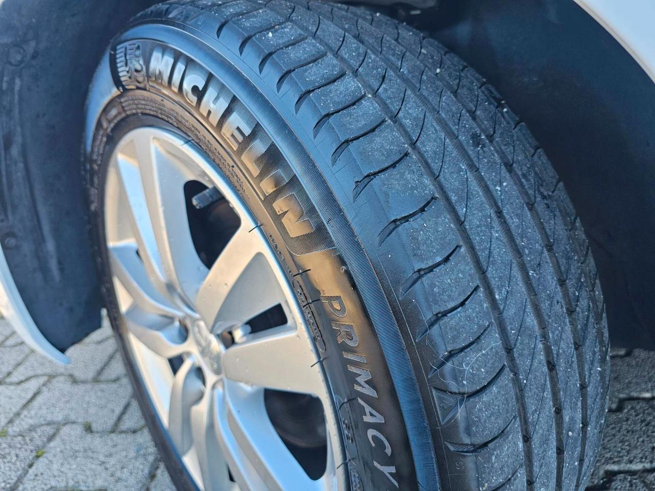 Peugeot 308 BlueHDi 130 S&S SW Active Business