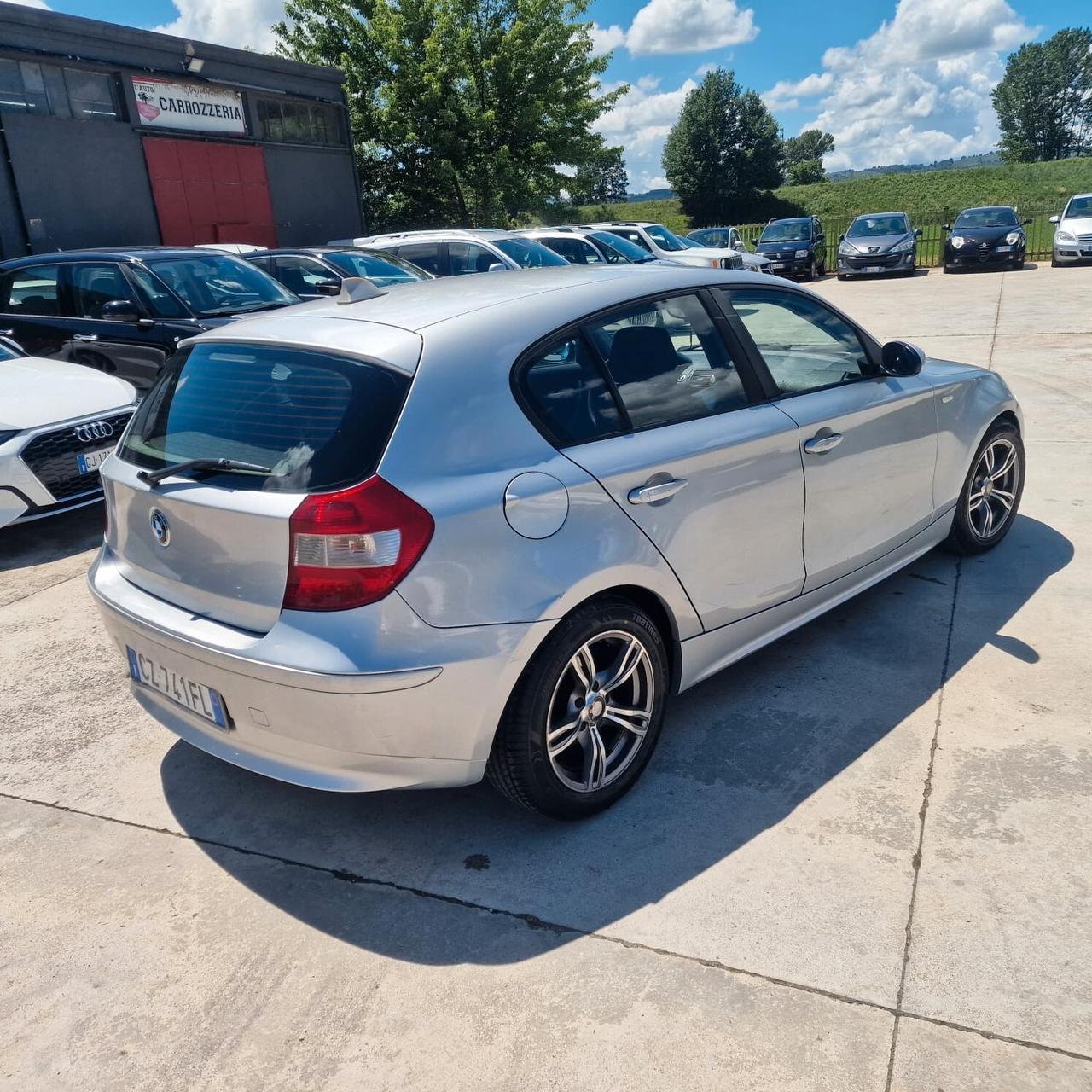 Bmw 118 120d cat 5 porte Attiva