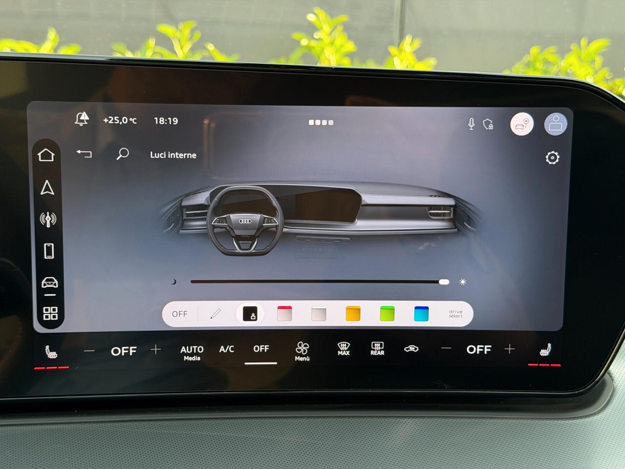 Audi Q3 Sportback 2.0 tdi S line 150cv S-tronic IVA ESPOST