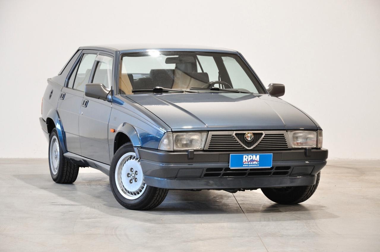 Alfa Romeo 75 2.0i Twin Spark ASI Blu Chiaro Metallizzato