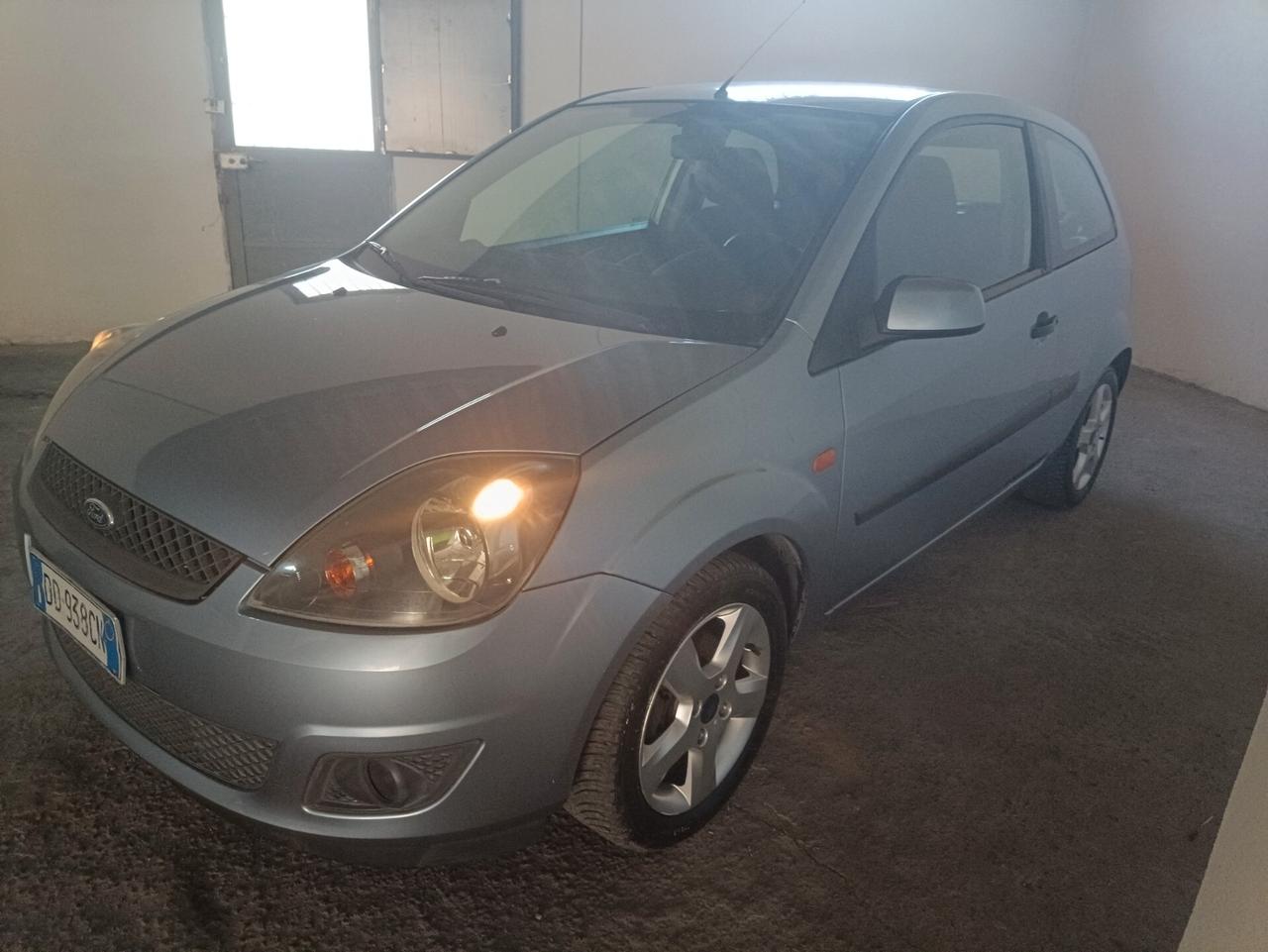 Ford Fiesta 1.4 TDCi 3p. Ghia