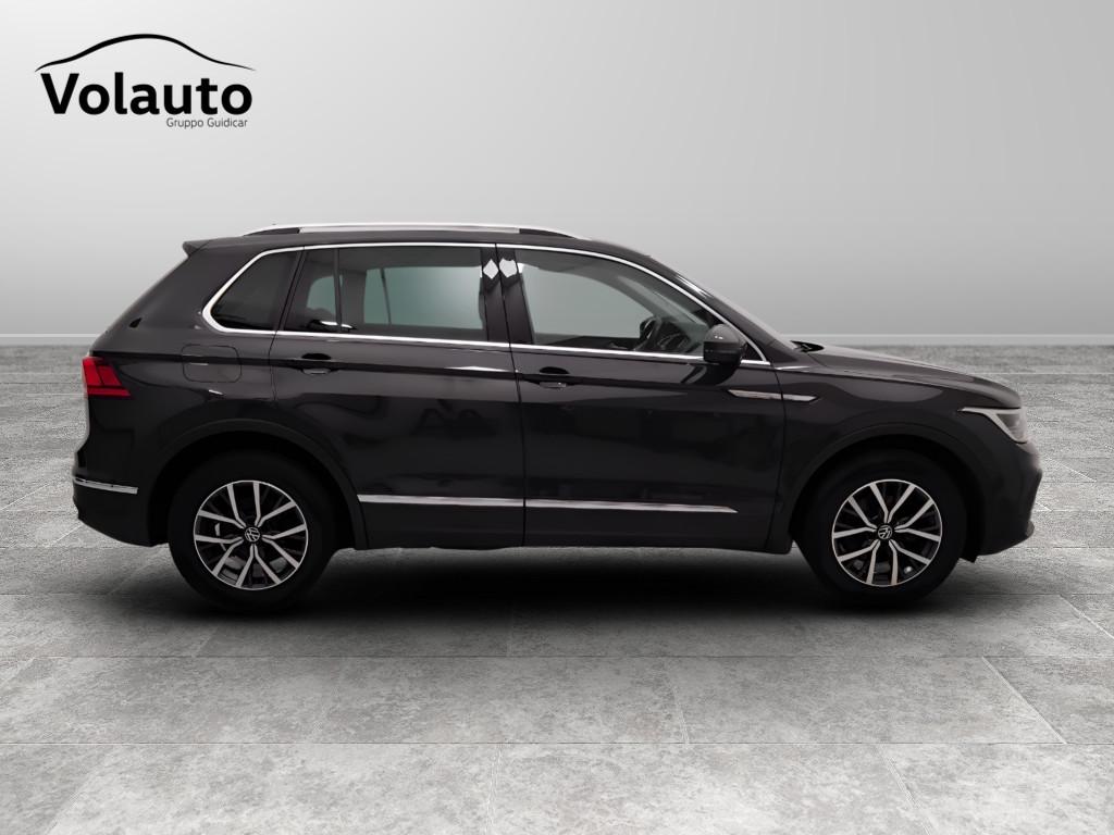 VOLKSWAGEN Tiguan II 2021 - Tiguan 1.5 tsi Life 150cv dsg