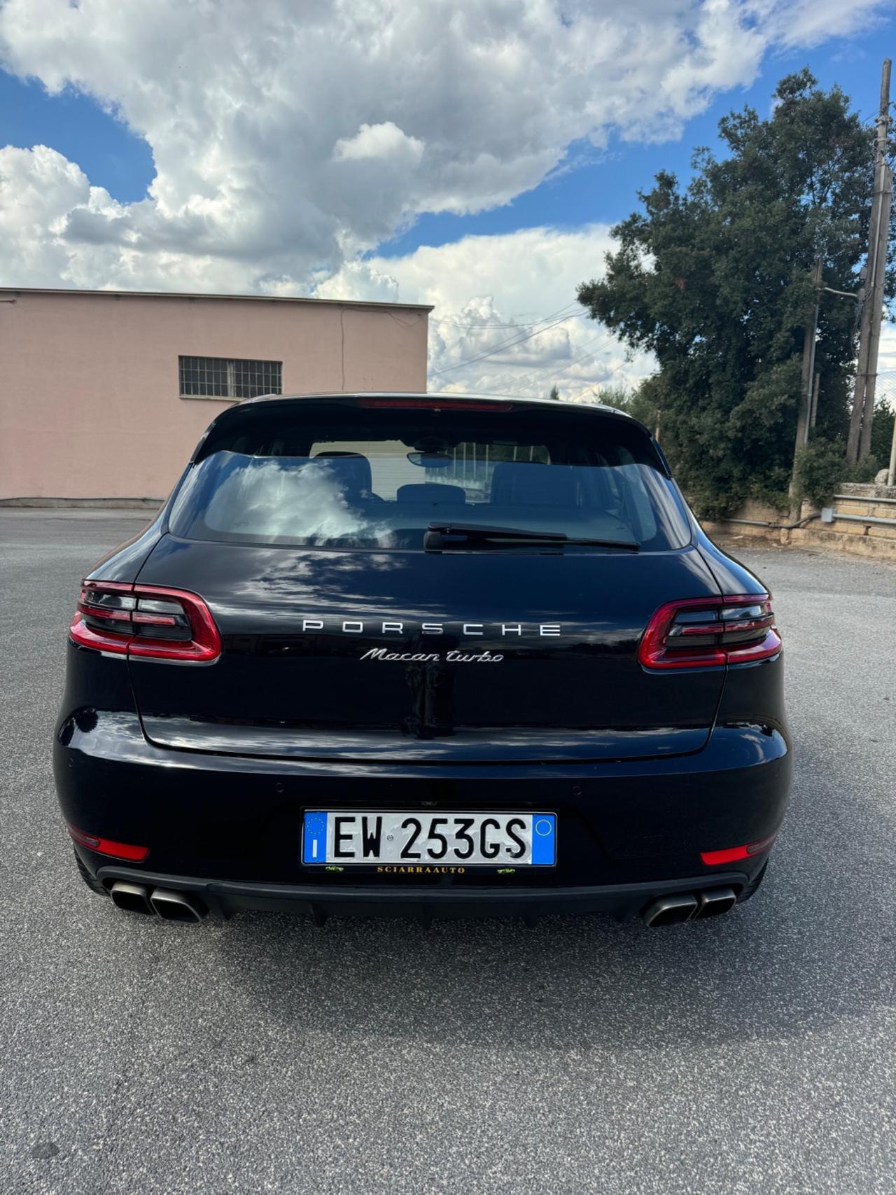 Porsche Macan 3.6 Turbo