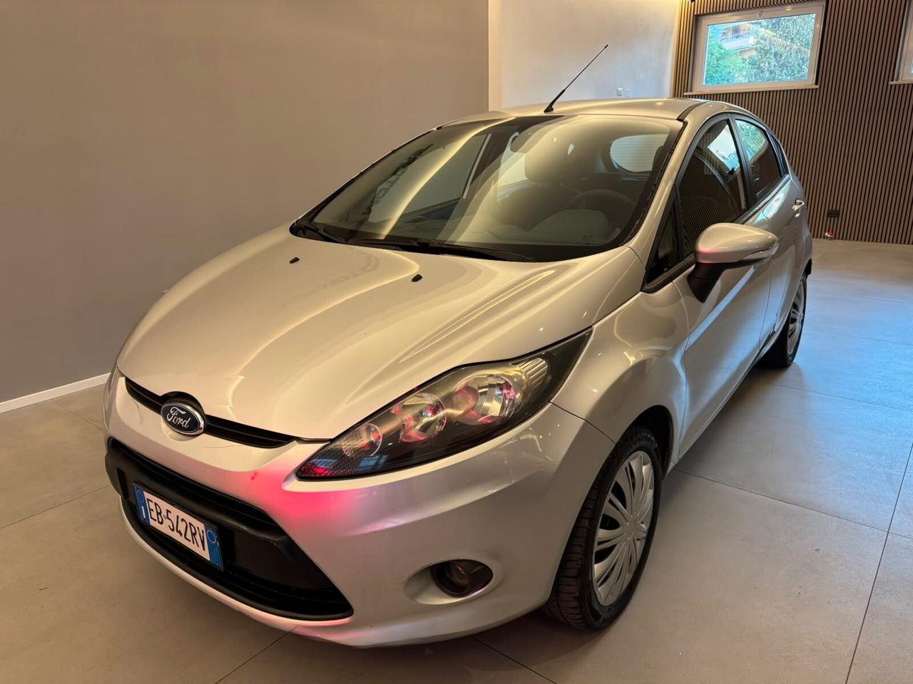 FORD FIESTA 1.4 GPL AUTOMATICA TITANIUM NEOPATENTATI