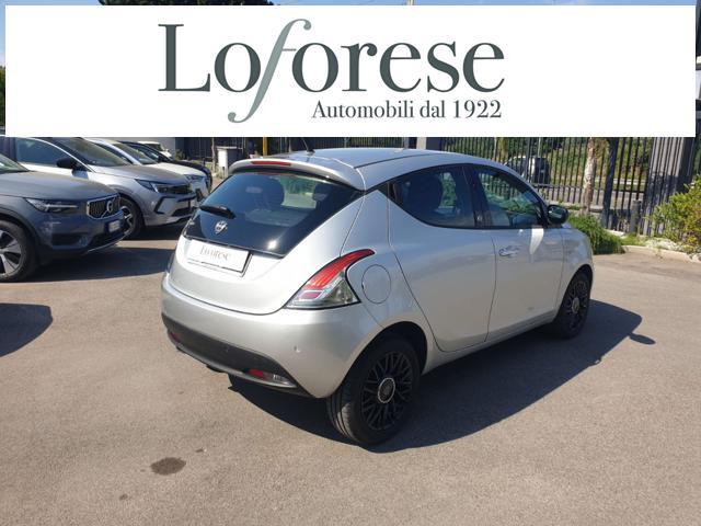 LANCIA Ypsilon 1.2 69 CV 5 porte Gold