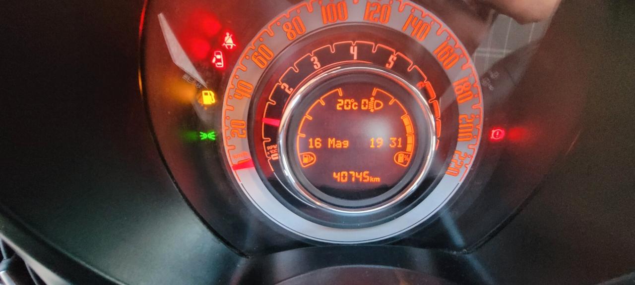 Fiat 500 1.0 Hybrid Dolcevita neopatentata