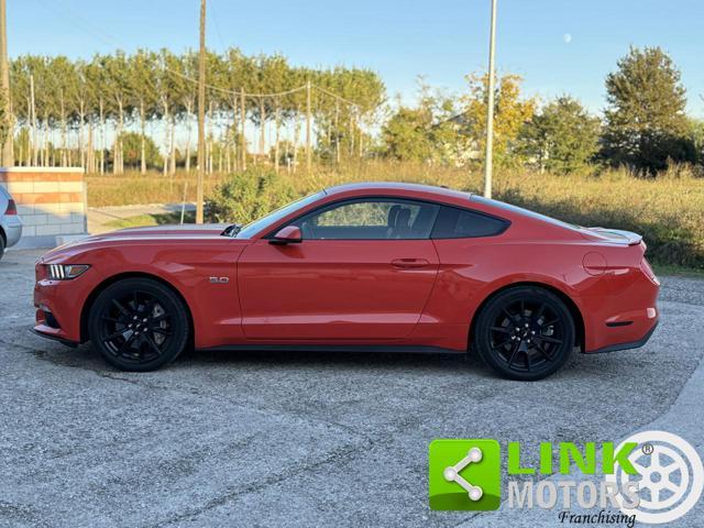 FORD Mustang Gt coupé