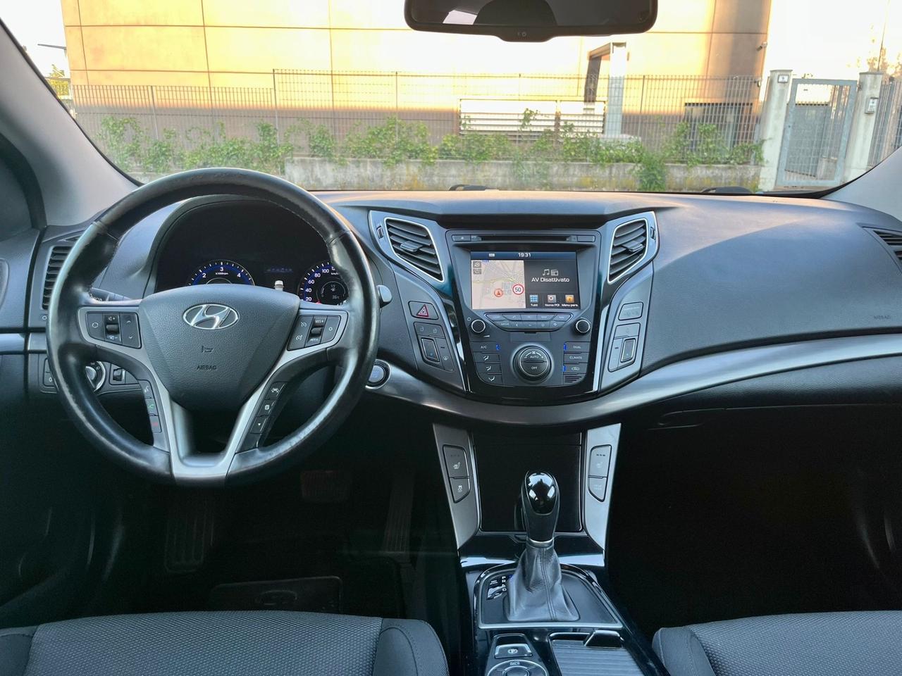 Hyundai i40 1.7d 2015 automatica 156.000km euro6