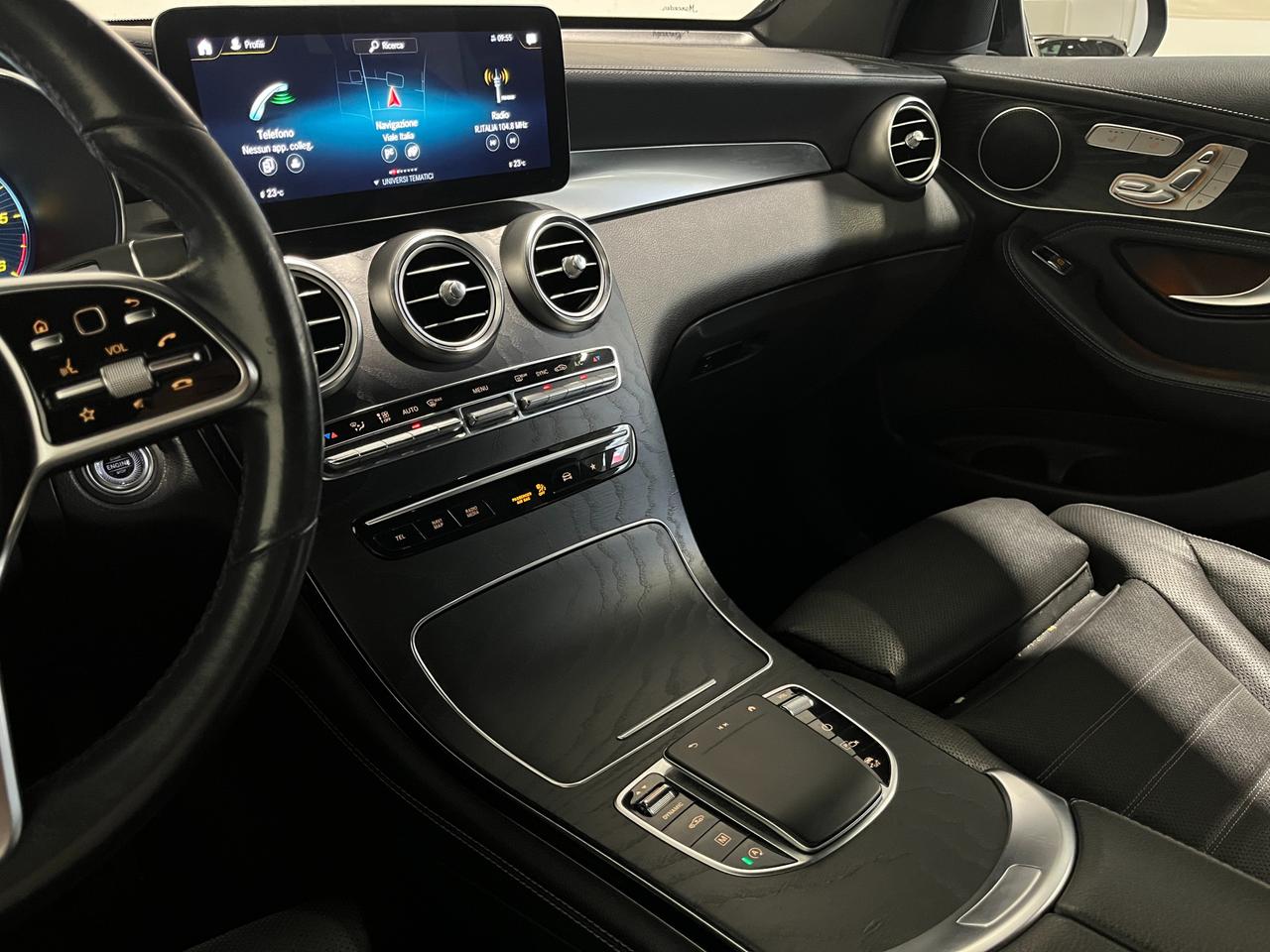 Mercedes-Benz GLC COUPE 300D AUTO 4 MATIC PREMIUM