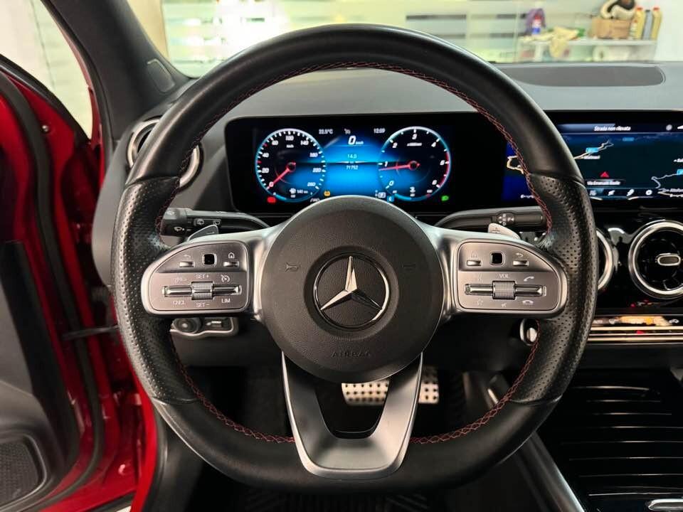 Mercedes-benz GLA 180 Automatic Premium AMG