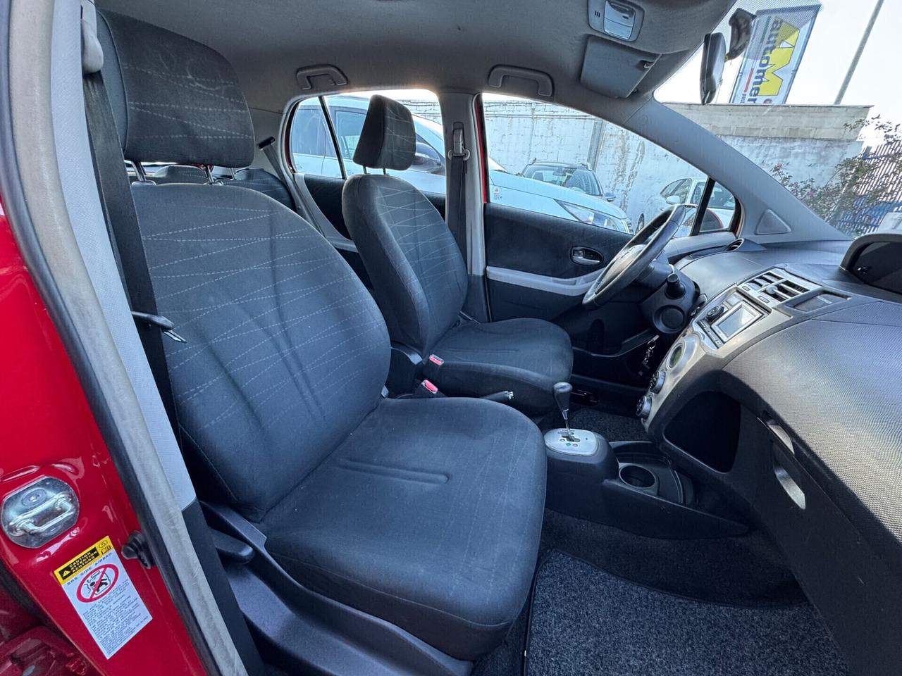 Toyota Yaris 1.4 D-4D 5 porte automatica