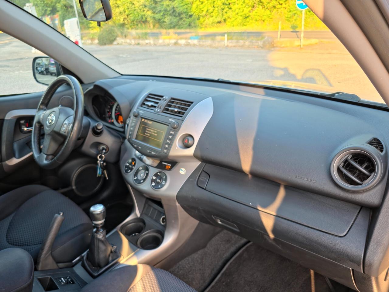 Toyota RAV 4 RAV4 2.2 D-4D 136 CV DPF Luxury CV-136 E4 Manuale NEO 4x4 2009