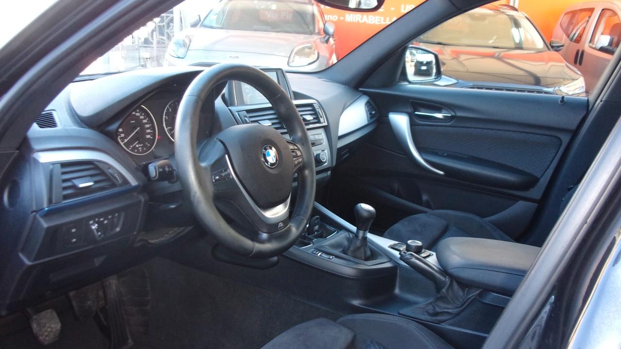 Bmw 118 118d 5p. Msport
