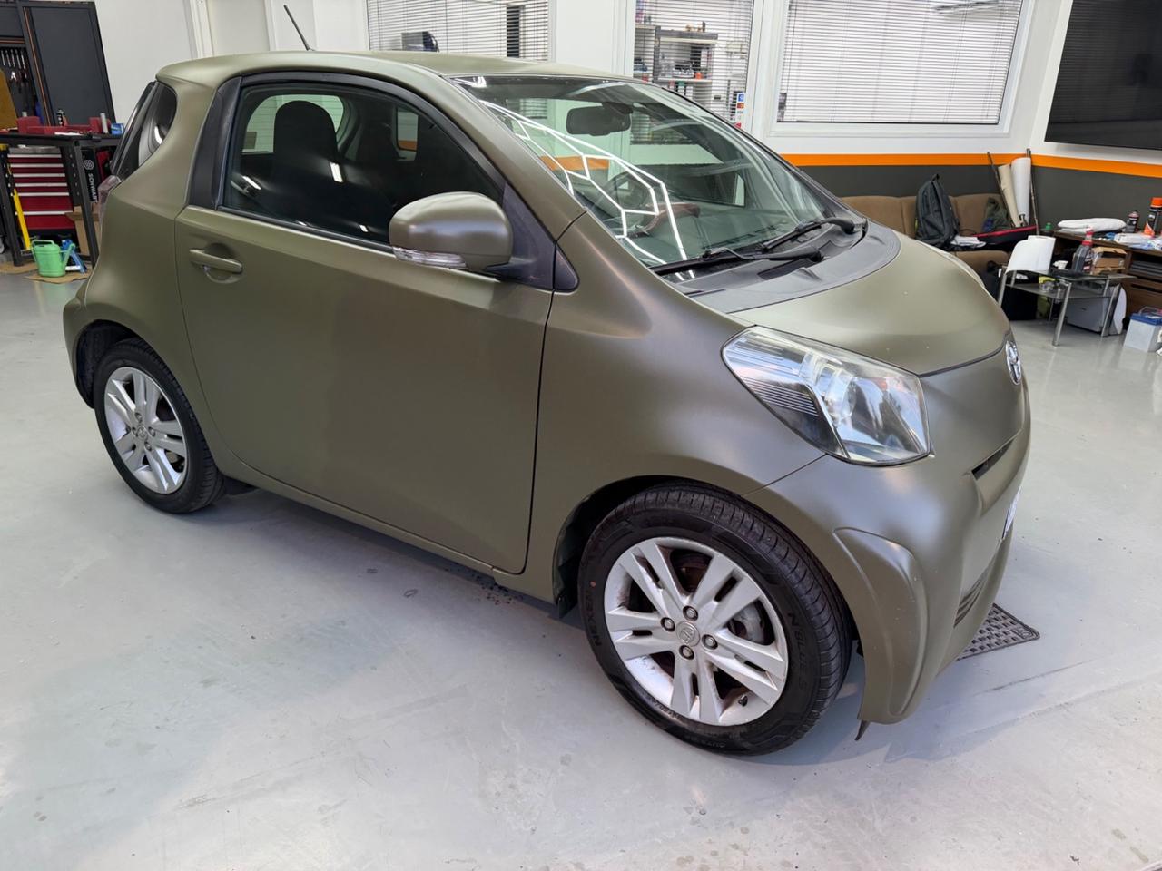 Toyota iQ 1.3 CVT Style - EURO 5