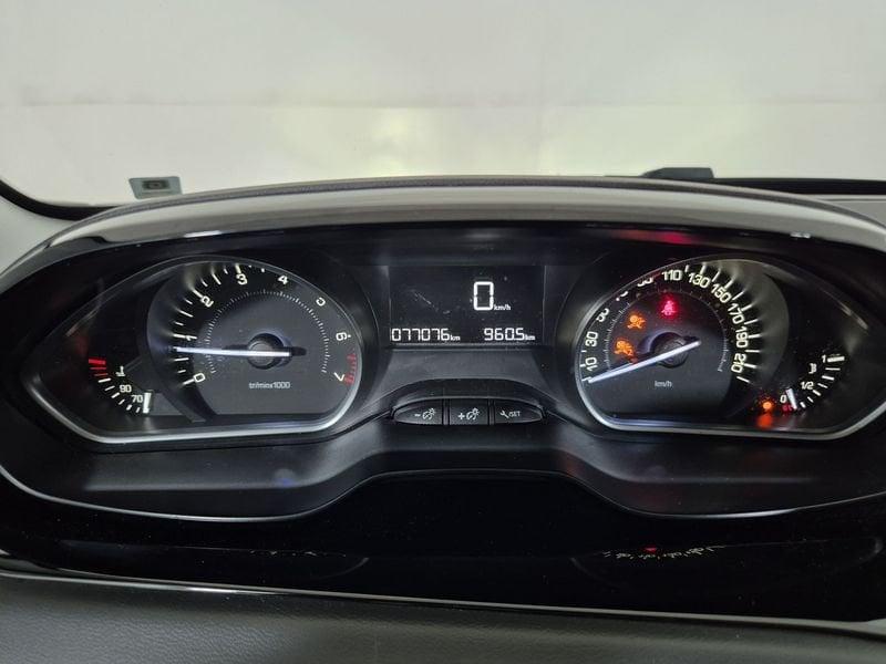 Peugeot 208 I 2015 Benzina 5p 1.2 puretech Active 82cv
