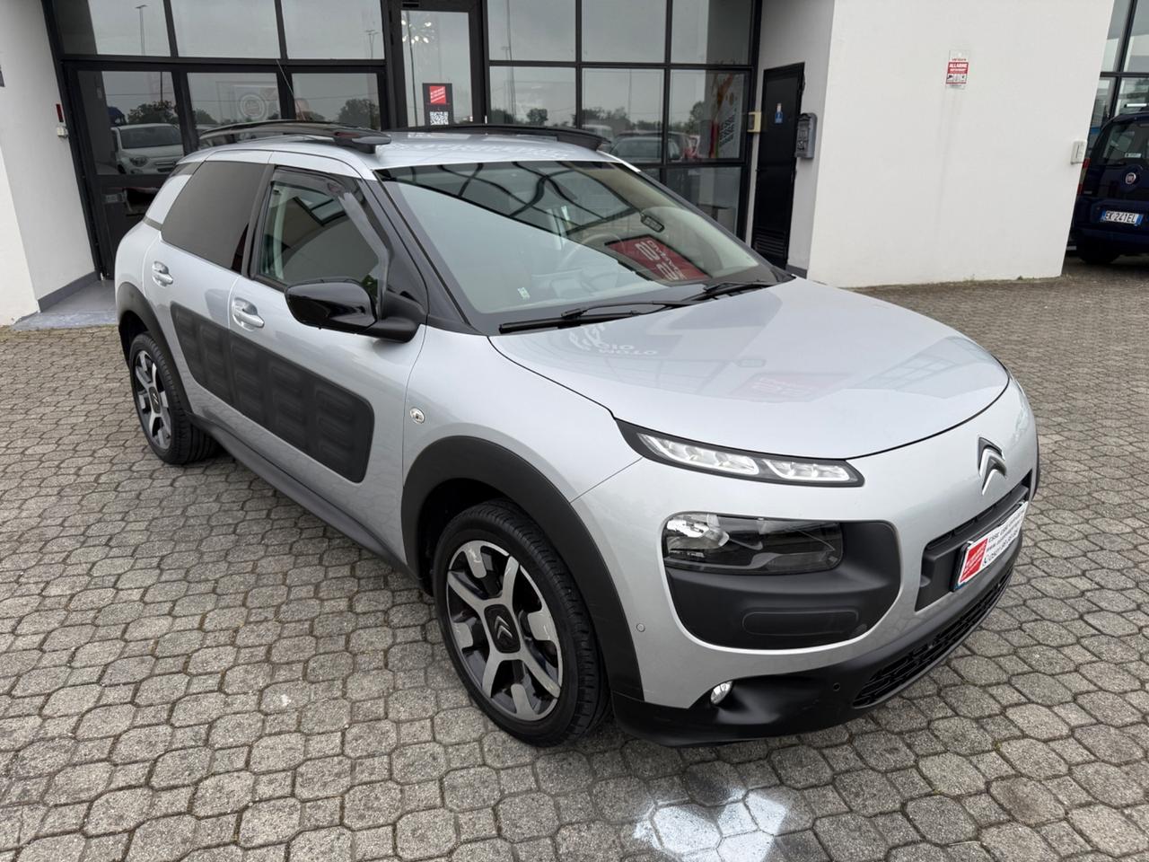 Citroen C4 Cactus BlueHDi 100 Shine