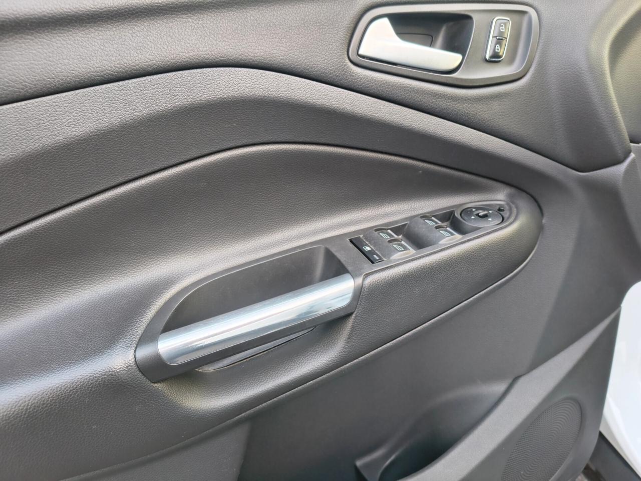 FORD KUGA SOLI 120.000 KM 2.0 DIESEL 120 CAVALLI 2015