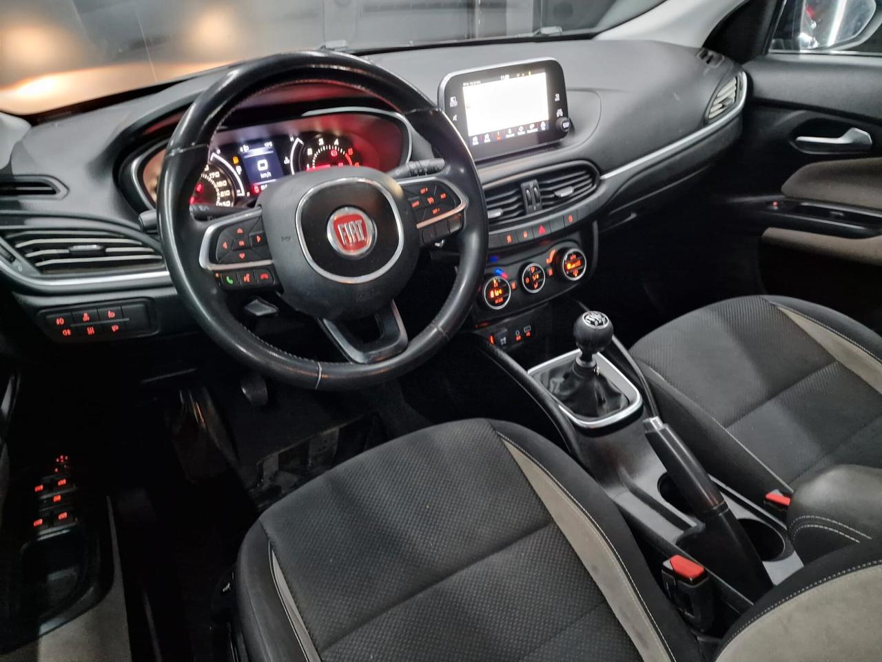 Fiat Tipo 1.6 Mjt S&S 5 porte Lounge 120CV