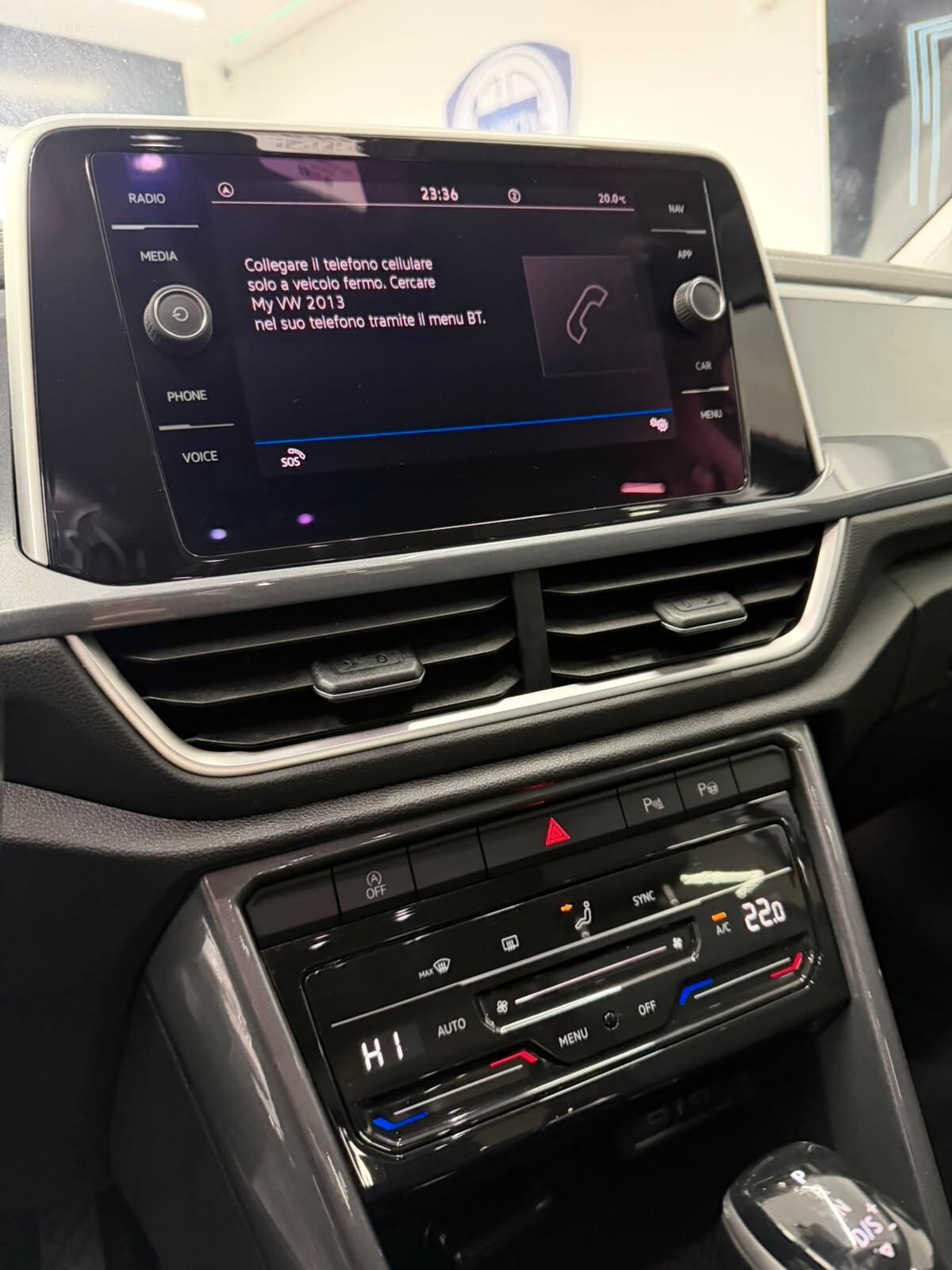 Volkswagen T-Roc 1.5 TSI ACT DSG R-Line