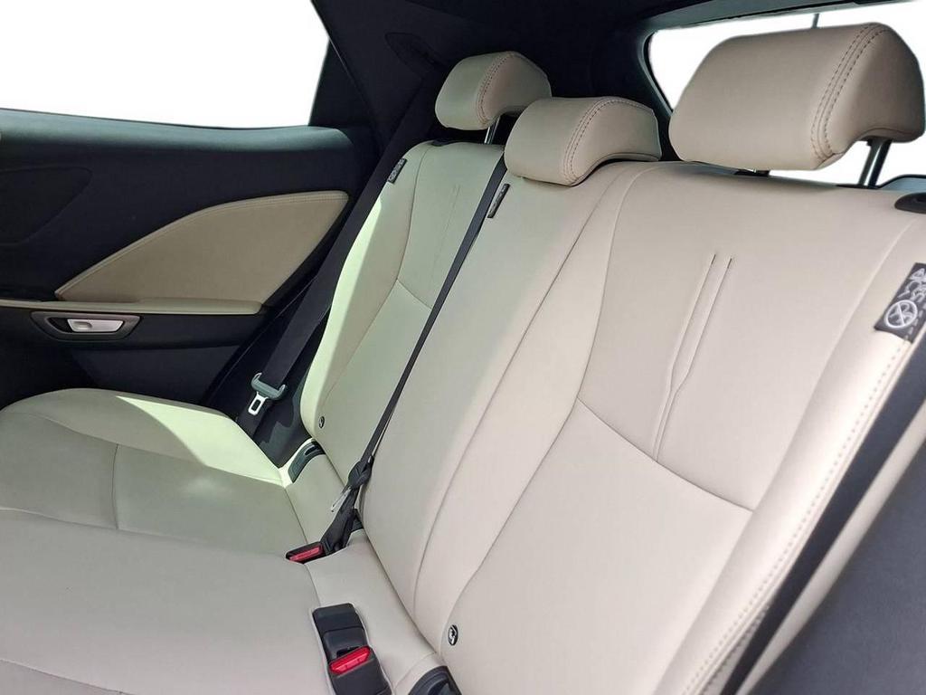 Lexus LBX 1.5 Hybrid Elegant 2WD