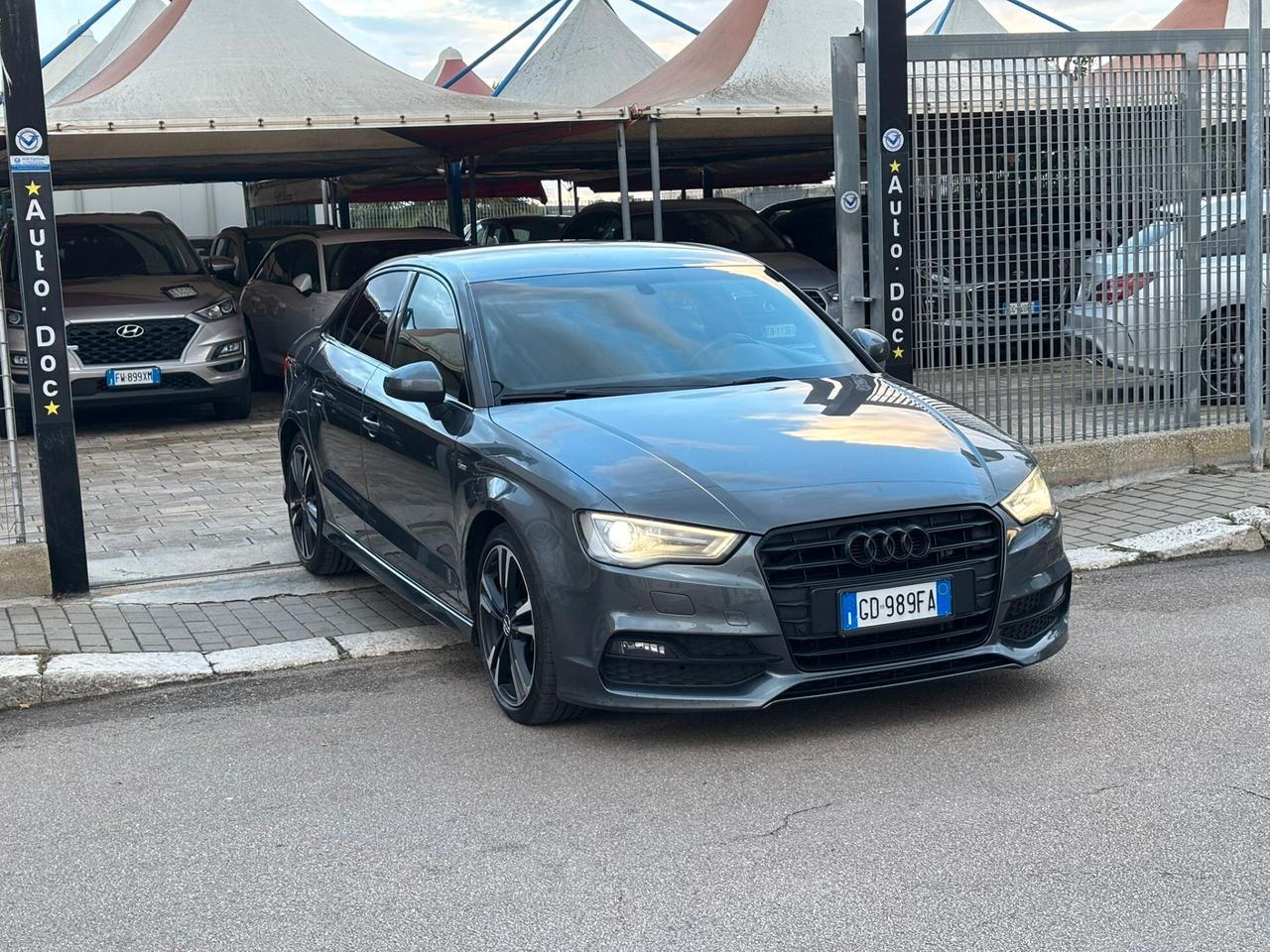 Audi A3 Sedan 2.0 TDI 150cv S line competition - 2016