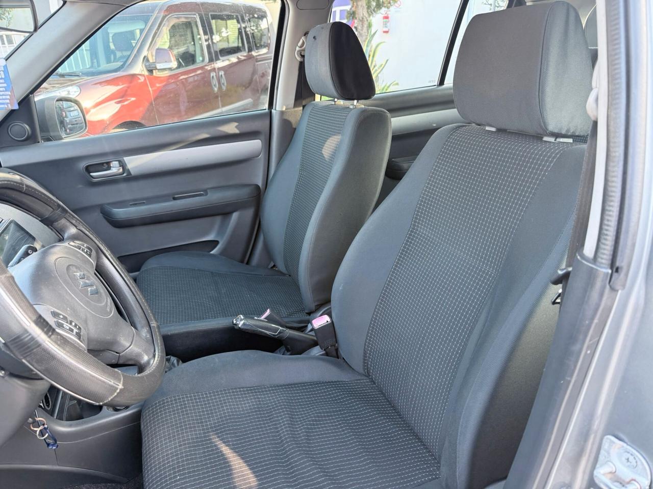 Suzuki Swift 1.3 DDiS 5p. GL