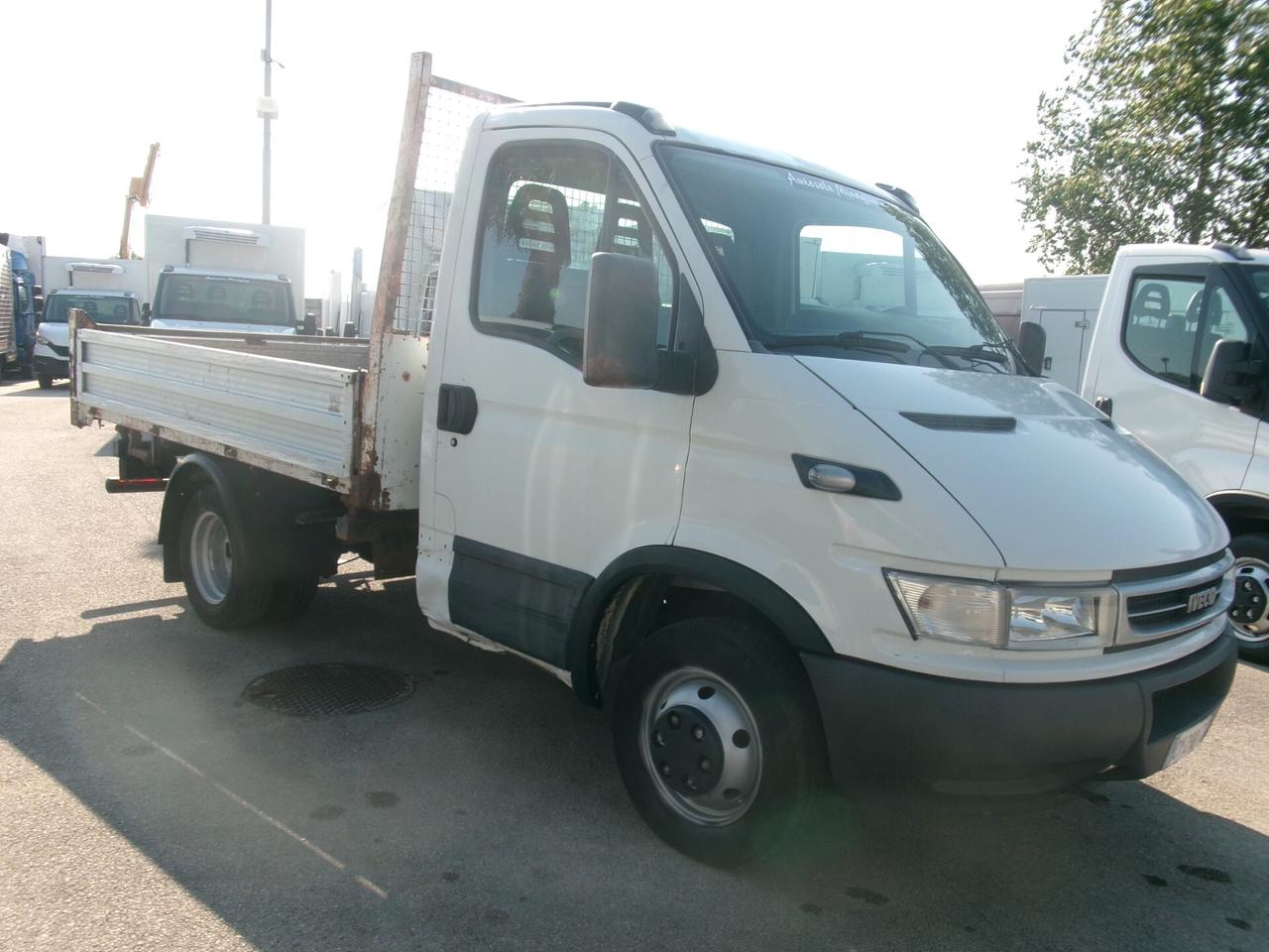 Iveco Daily 35C14 3000 140CV RIBALTABILE TRILATERALE TR5