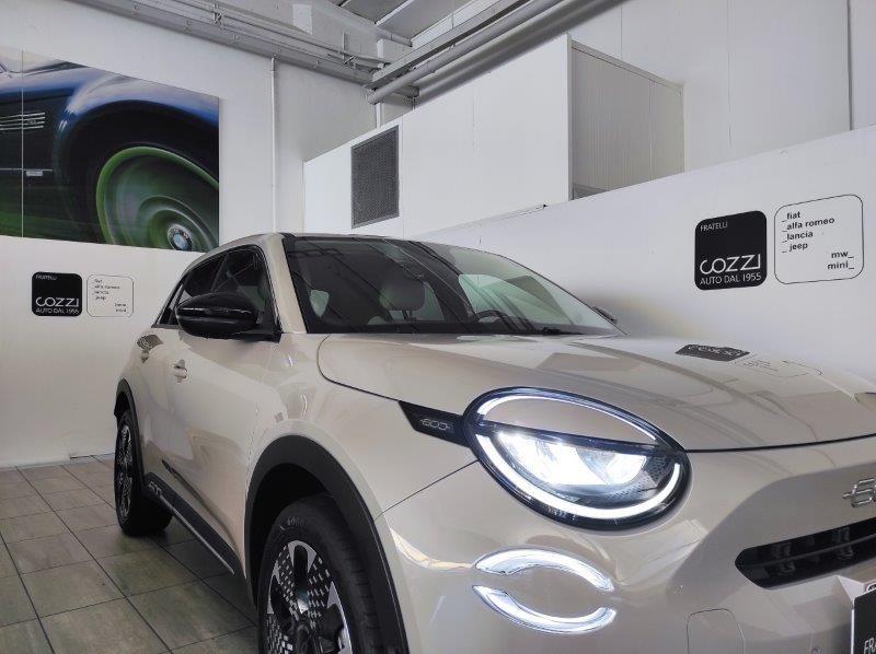 FIAT 600 (2023-->) - 600 Hybrid 110 CV DCT MHEV La Prima