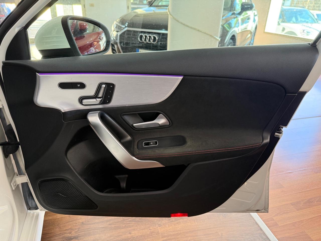 MERCEDES CLASSE A 200 AUTOMATIC PREMIUM - 2020