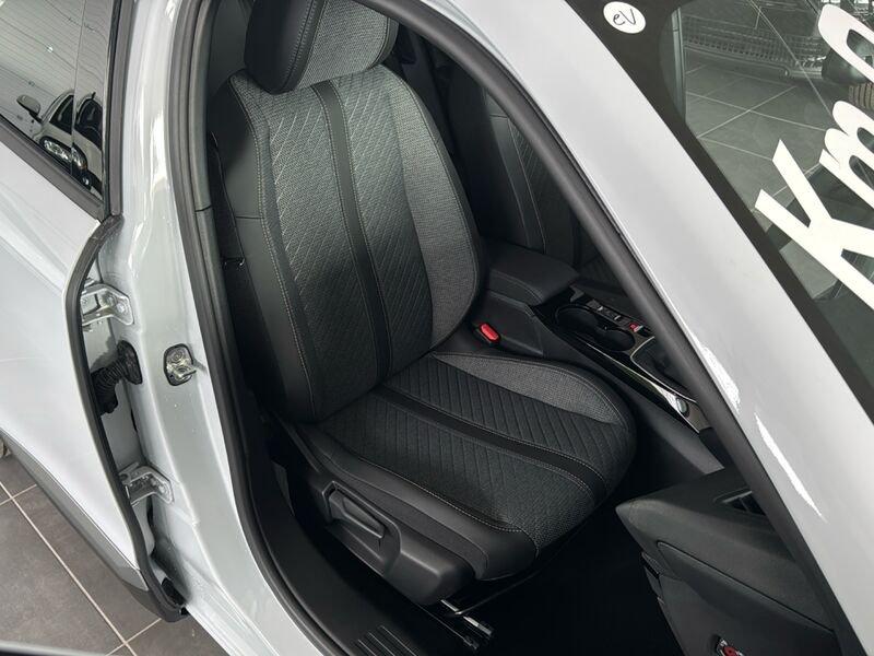 Peugeot 2008 1.2 Allure Pure Tech 100cv