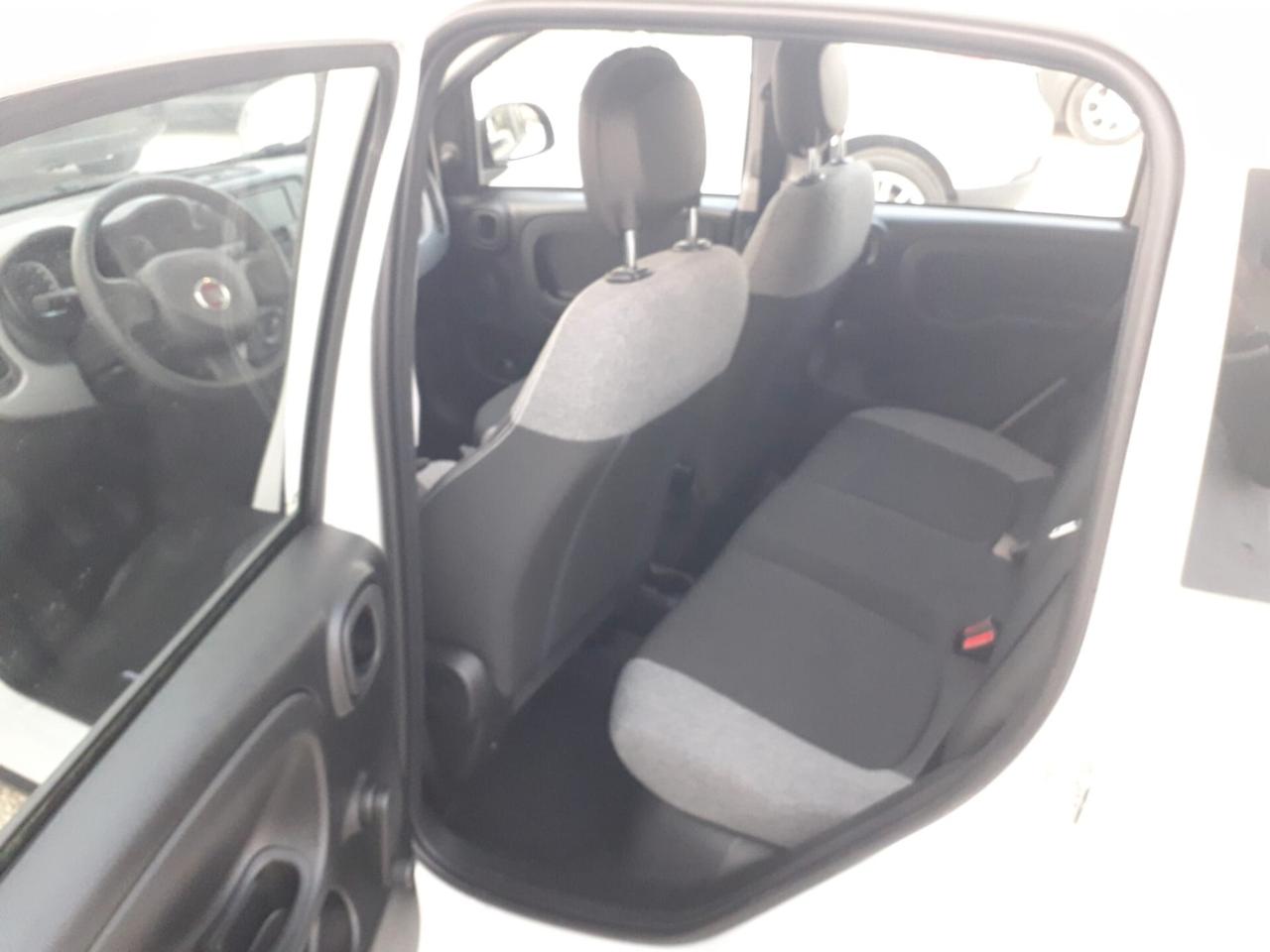 Noleggio Fiat Panda 1.0 Hybrid