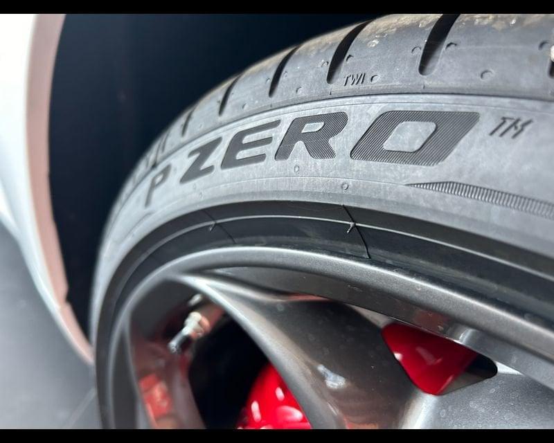 Alfa Romeo Giulia 2.2 Turbodiesel 210 CV AT8 AWD Q4 Tributo Italiano