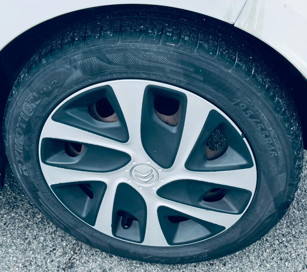 Citroen DS3 DS 3 1.2 VTi Just Black