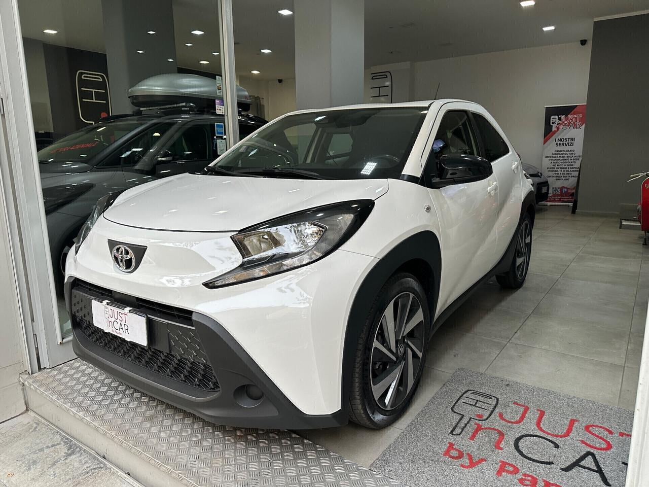 Toyota Aygo X 1.0 VVT-i 72 CV 5 porte Trend