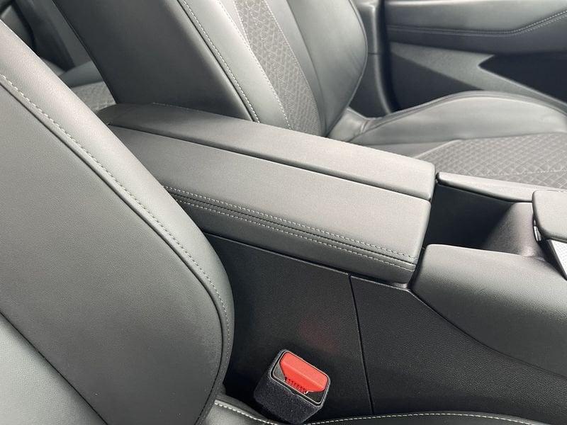 DS DS4 1.2 puretech Cross Trocadero 130cv auto