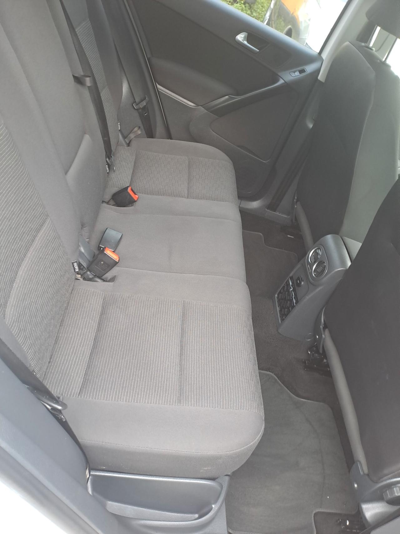 Volkswagen Tiguan 1.4 TSI 125 CV Cross BlueMotion Technology
