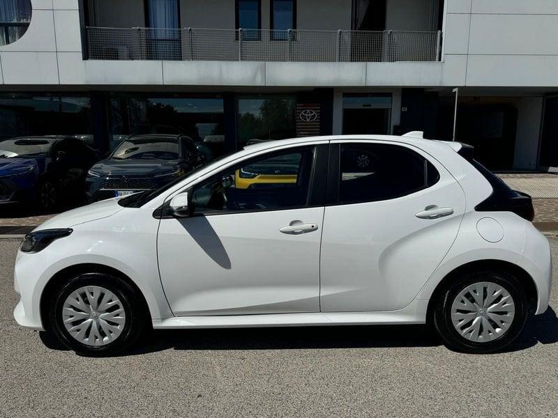 Toyota Yaris 1.0 Active MY22
