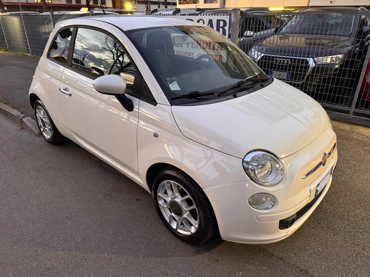 Fiat 500 1.2 BENZINA neopaten garanzia 12 mesi