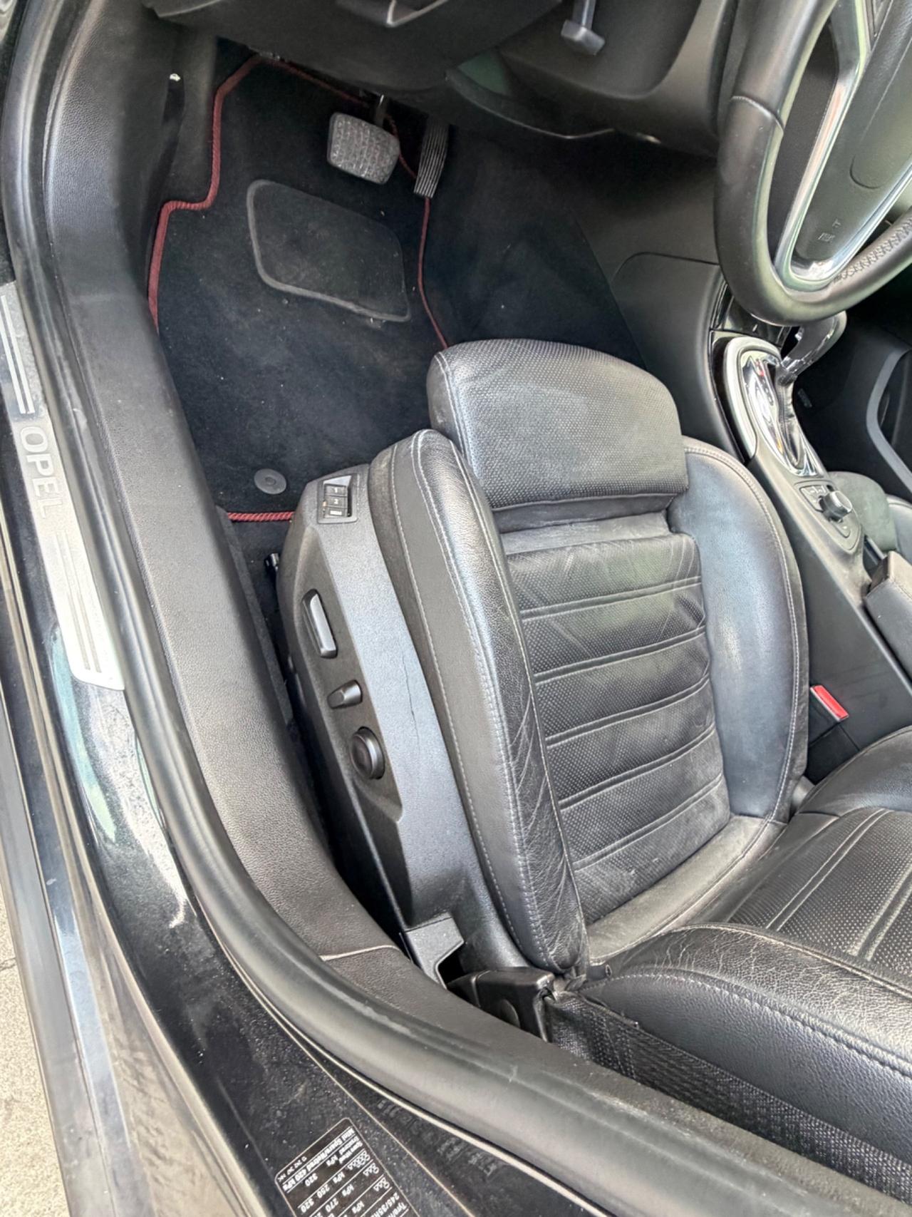 Opel Insignia 2.0 CDTI 160CV Sports Tourer automatica 4x4