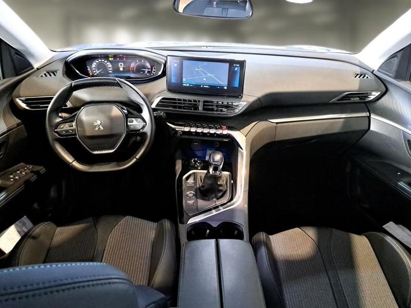 PEUGEOT 3008 BlueHDI 130 S/S Allure