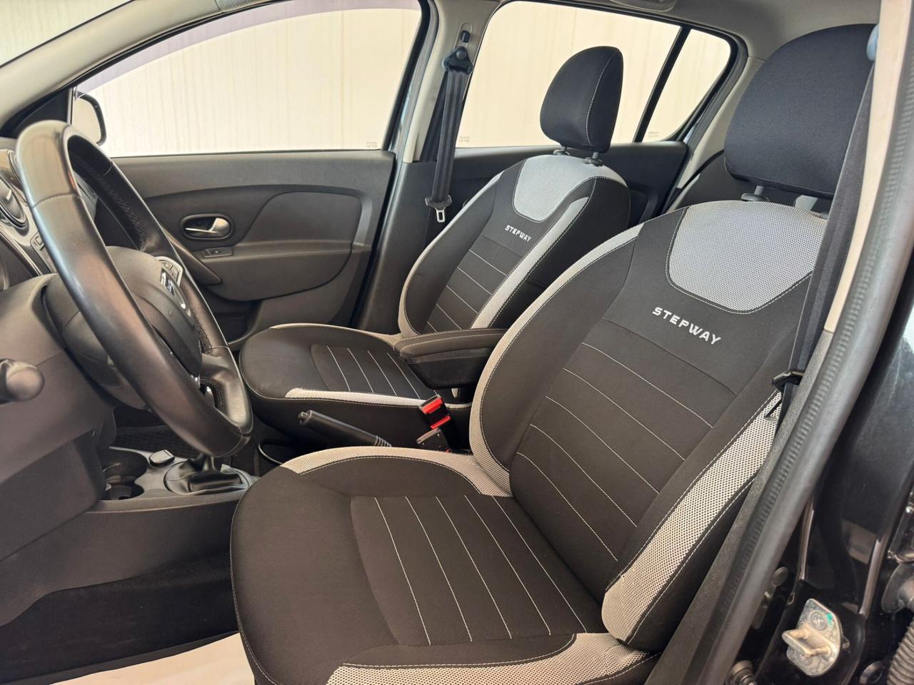 Dacia Sandero 1.5 dCi 8V 75CV Start&Stop Stepway