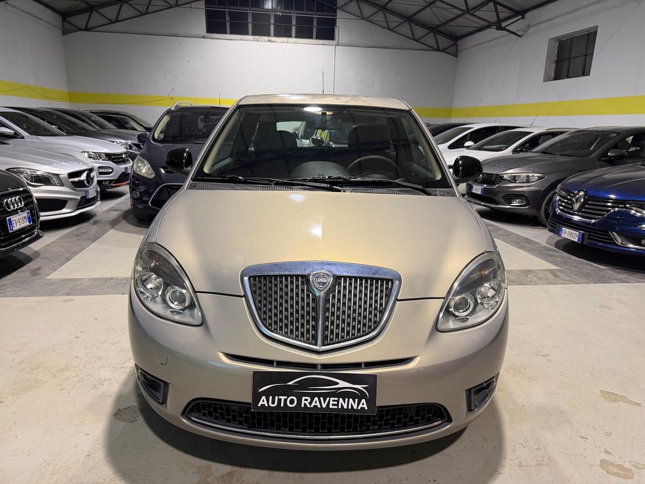 Lancia Ypsilon 1.2 69 CV 5 porte GPL Ecochic Platinum