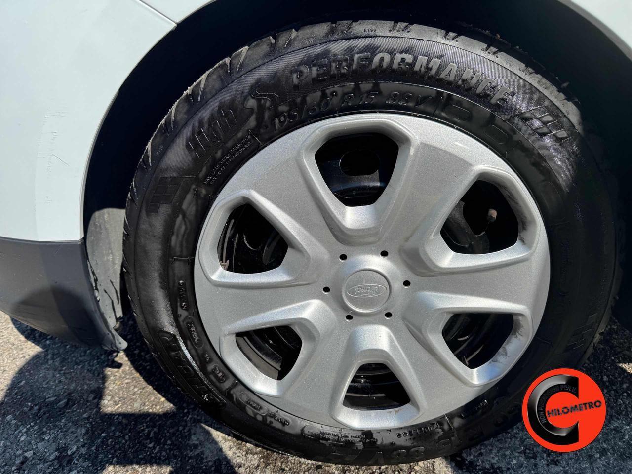 Ford Transit Courier 1.5 TDCi 75CV-OTTIME CONDIZIONI-SENSORI+IVA-E6D-