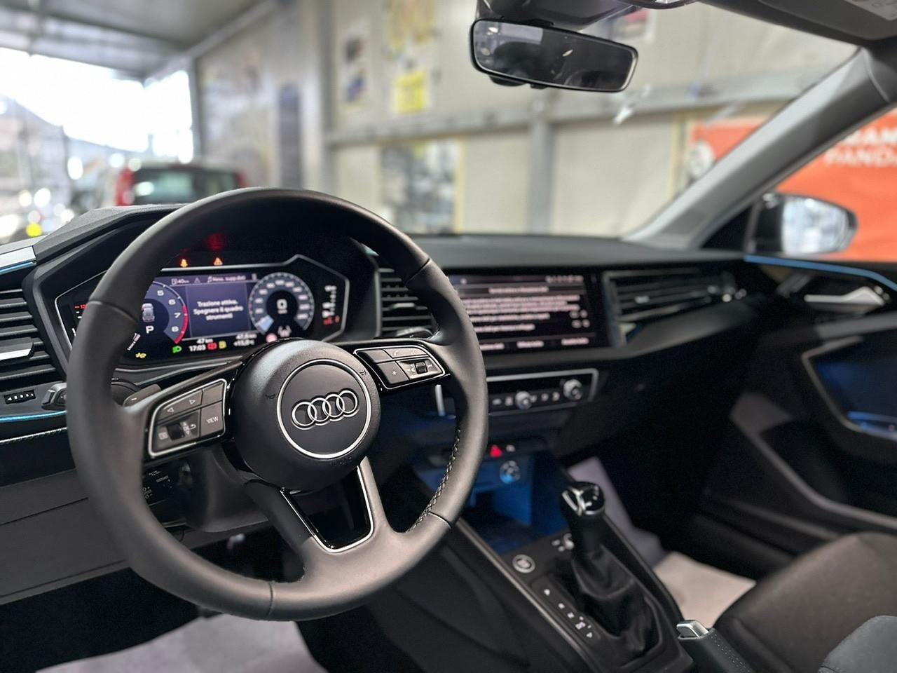 Audi A1 allstreet 30 TFSI S tronic Identity Contrast